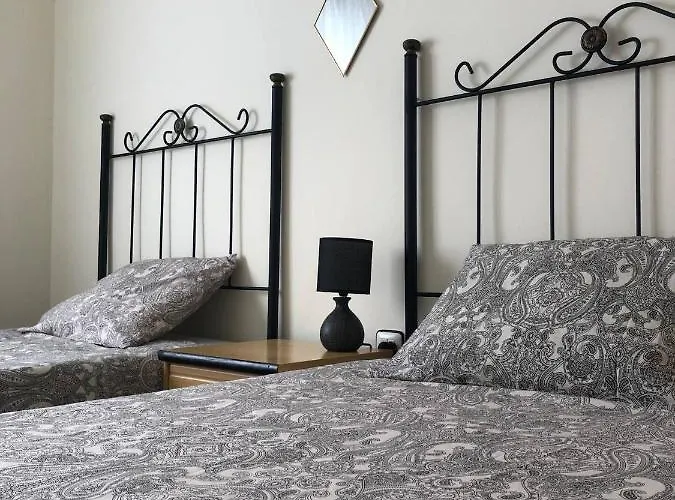 La Duquesa Del Valle * Cabezuela Del Valle